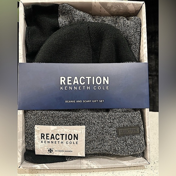 Kenneth Cole Reaction Beanie and Scarf Set - Picture 1 of 4